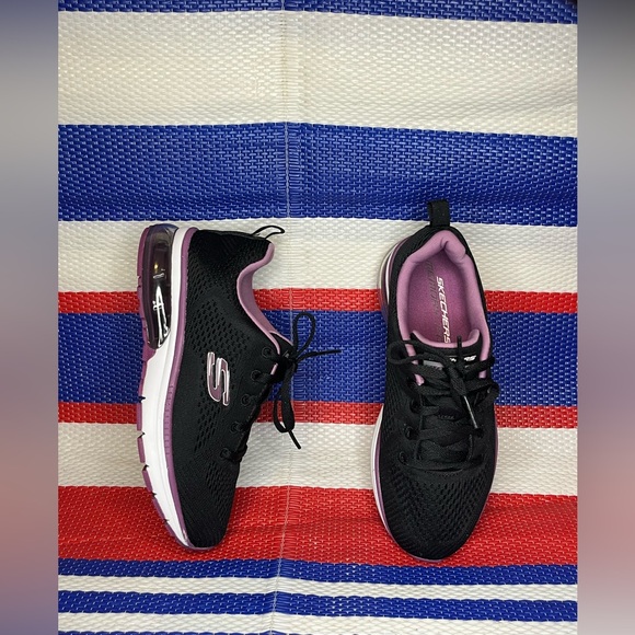 ❌SOLD❌ 
Sketchers Memory Foam - Women’s Size 5.5 Shoes - Athletic Running - Picture 13 of 14